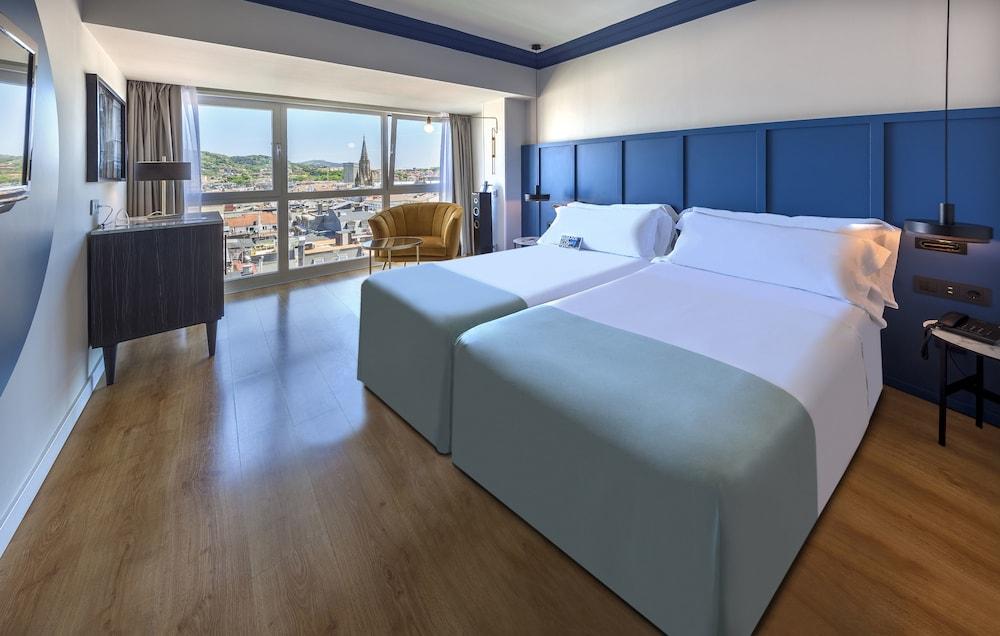 Orly, Affiliated By Melia Hotel