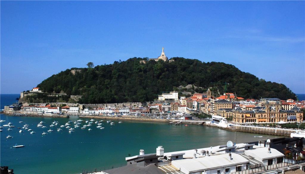 Orly, Affiliated By Meliá 4* San Sebastián